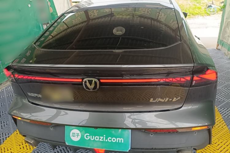 Used CHANGAN UNI-V 2022 1.5T Prestige Version Rear