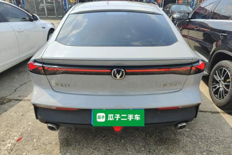 Used CHANGAN UNI-V 2022 1.5T Prestige Version Rear