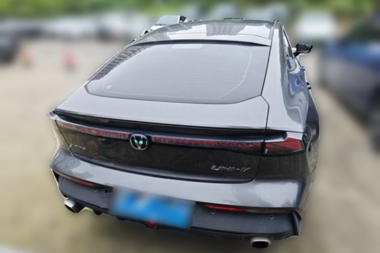 Used CHANGAN UNI-V 2022 1.5T Prestige Version Rear