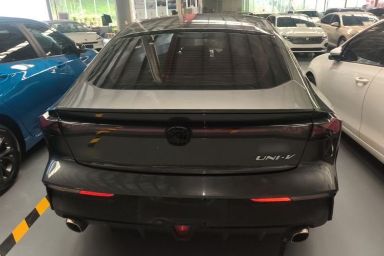 Used CHANGAN UNI-V 2022 1.5T Prestige Version Rear