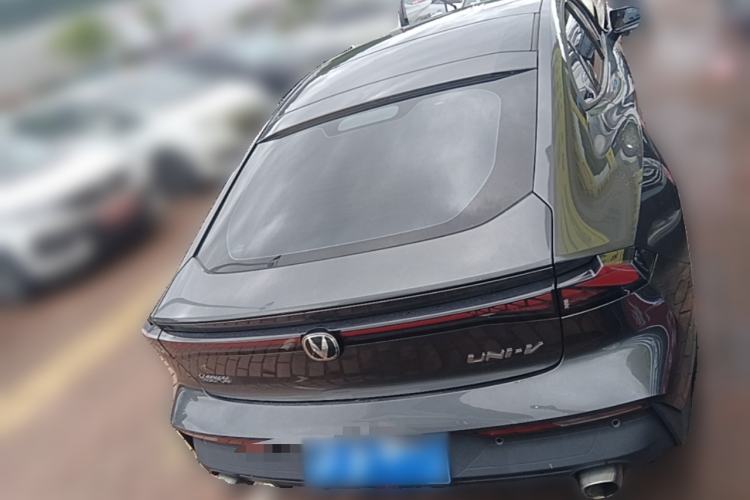Used CHANGAN UNI-V 2022 1.5T Prestige Version Rear