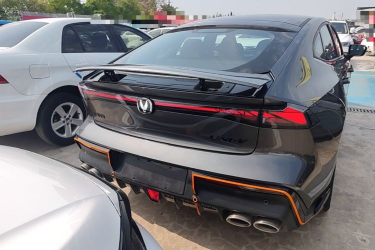 Used CHANGAN UNI-V 2022 2.0T Leading-Speed Edition Rear