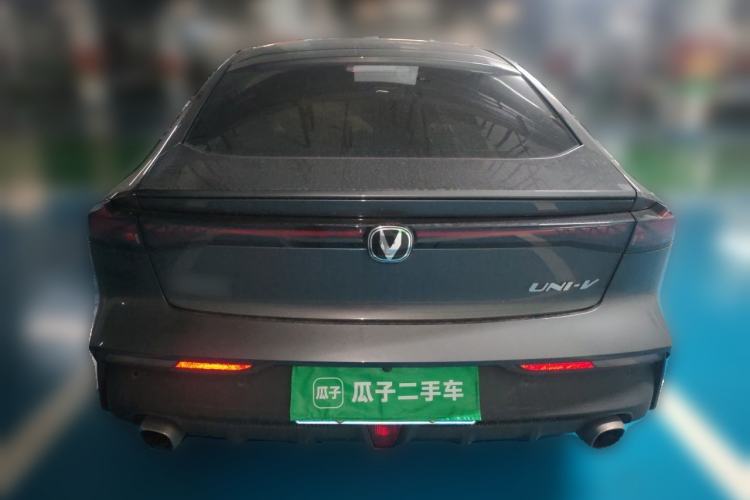 Used CHANGAN UNI-V 2022 1.5T Prestige Version Rear