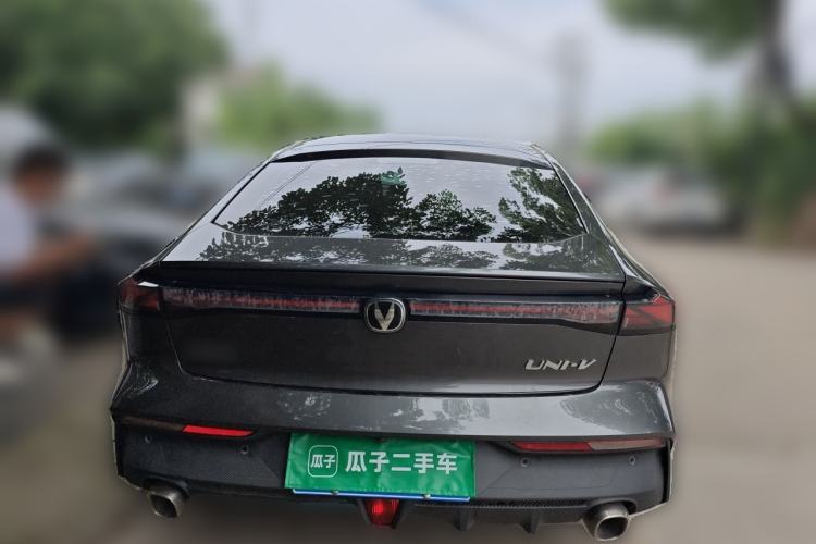 Used CHANGAN UNI-V 2022 1.5T Prestige Version Rear