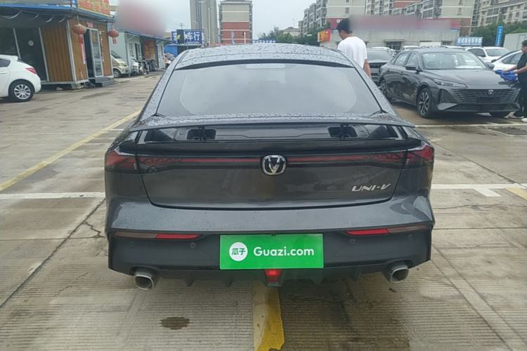 Used CHANGAN UNI-V 2022 1.5T Smart Navigation Version Rear