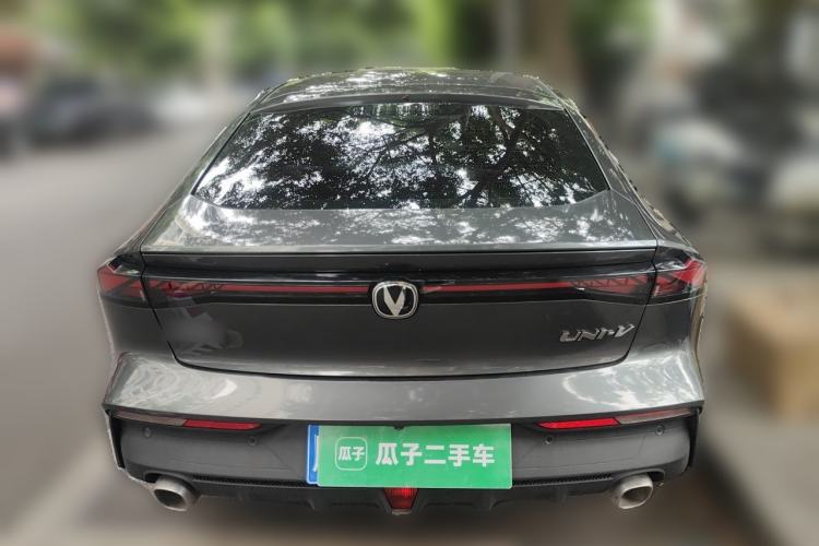Used CHANGAN UNI-V 2022 1.5T Smart Navigation Version Rear