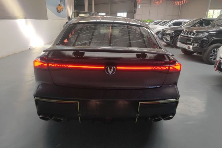 Used CHANGAN UNI-V 2022 1.5T Sport Edition Rear