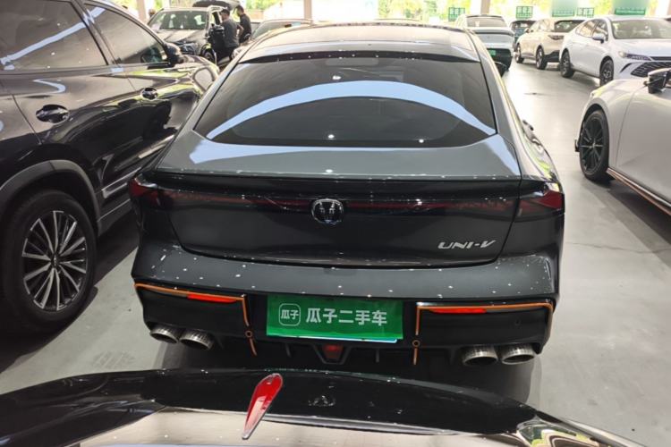 Used CHANGAN UNI-V 2022 1.5T Sport Edition Rear