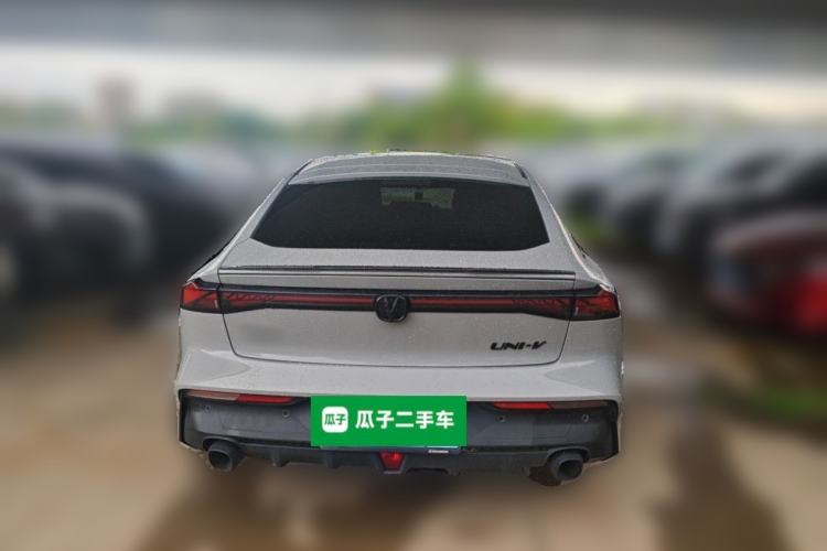 Used CHANGAN UNI-V 2022 1.5T Prestige Version Rear