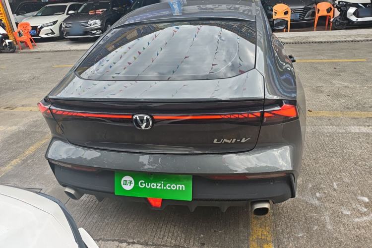 Used CHANGAN UNI-V 2022 1.5T Prestige Version Rear