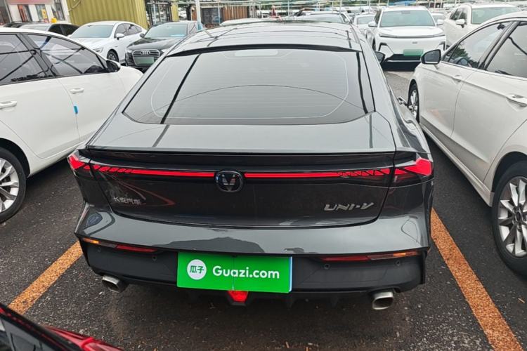 Used CHANGAN UNI-V 2022 1.5T Prestige Version Rear