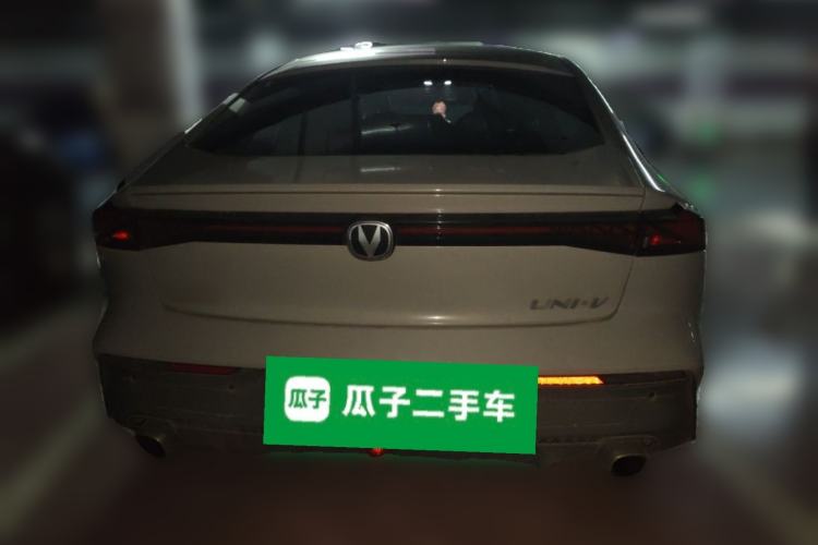Used CHANGAN UNI-V 2022 1.5T Prestige Version Rear