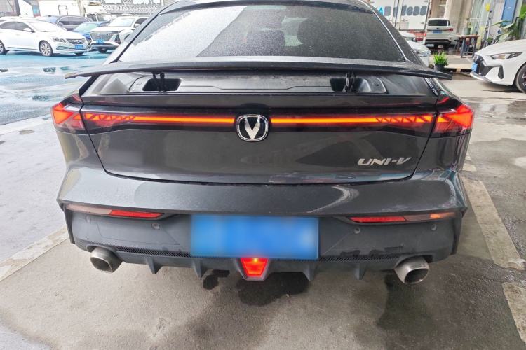 Used CHANGAN UNI-V 2022 1.5T Prestige Version Rear