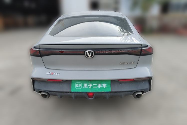 Used CHANGAN UNI-V 2022 1.5T Prestige Version Rear