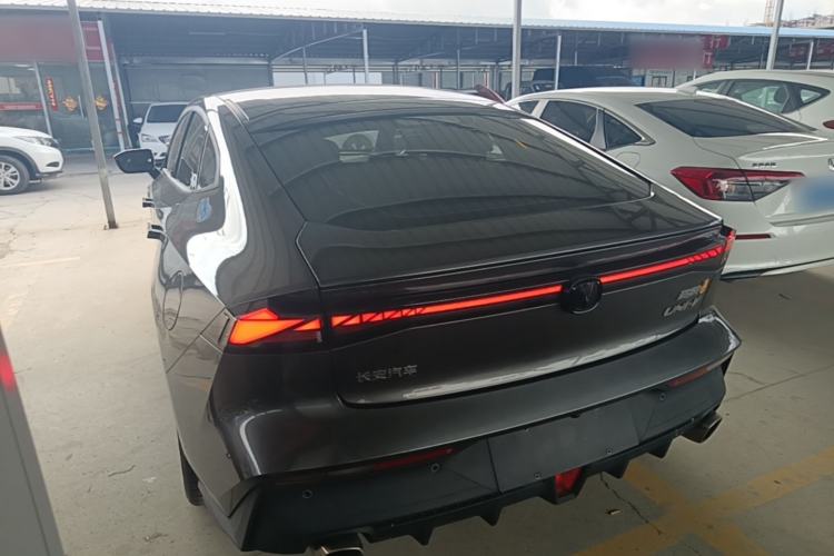 Used CHANGAN UNI-V 2022 1.5T Prestige Version Rear Left 45 Deg