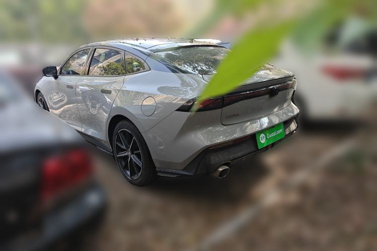 Used CHANGAN UNI-V 2022 1.5T Prestige Version Rear Left 45 Deg