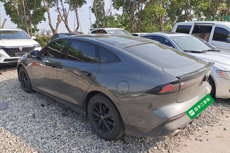 Used CHANGAN UNI-V 2022 1.5T Prestige Version Rear Left 45 Deg