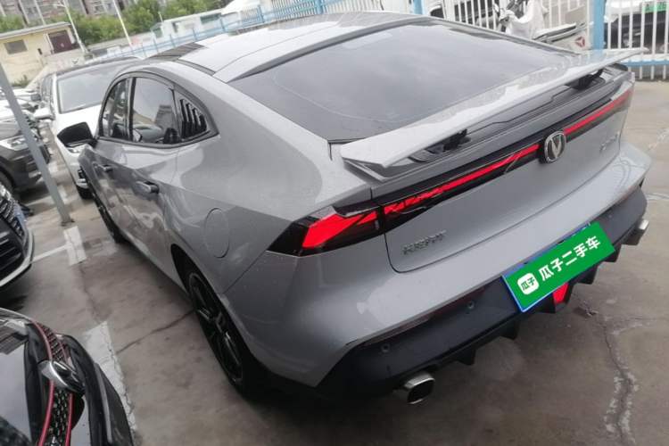 Used CHANGAN UNI-V 2022 1.5T Prestige Version Rear Left 45 Deg