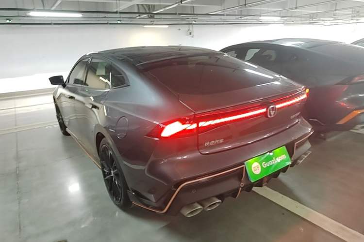 Used CHANGAN UNI-V 2022 1.5T Sport Edition Rear Left 45 Deg
