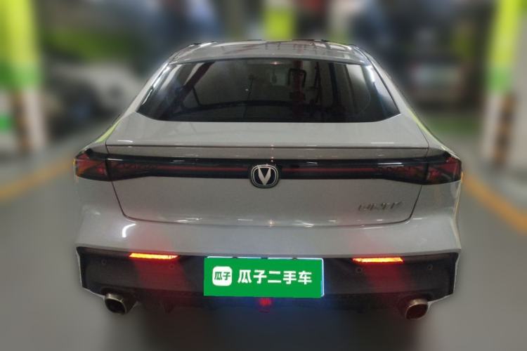 Used CHANGAN UNI-V 2022 1.5T Prestige Version Rear