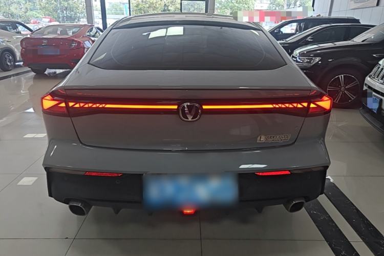 Used CHANGAN UNI-V 2022 1.5T Prestige Version Rear