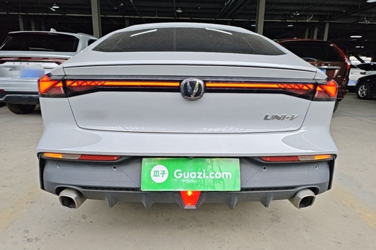 Used CHANGAN UNI-V 2022 1.5T Prestige Version Rear