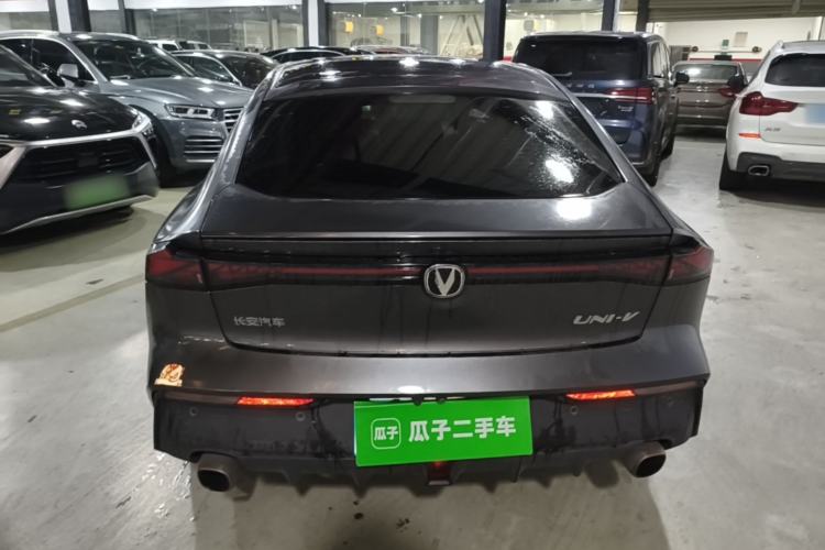 Used CHANGAN UNI-V 2022 1.5T Smart Navigation Version Rear
