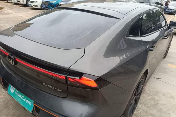 Used CHANGAN UNI-V 2022 1.5T Sport Edition Rear Right 45 Deg