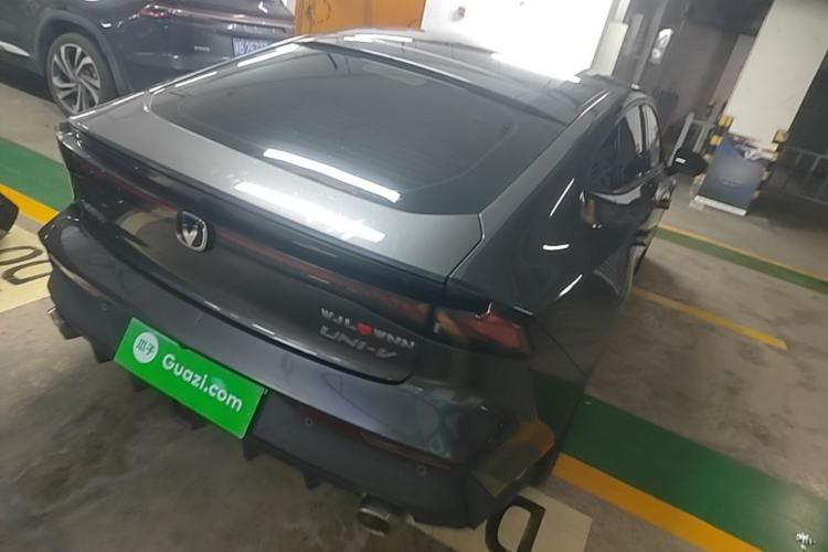 Used CHANGAN UNI-V 2022 1.5T Prestige Version Rear Right 45 Deg