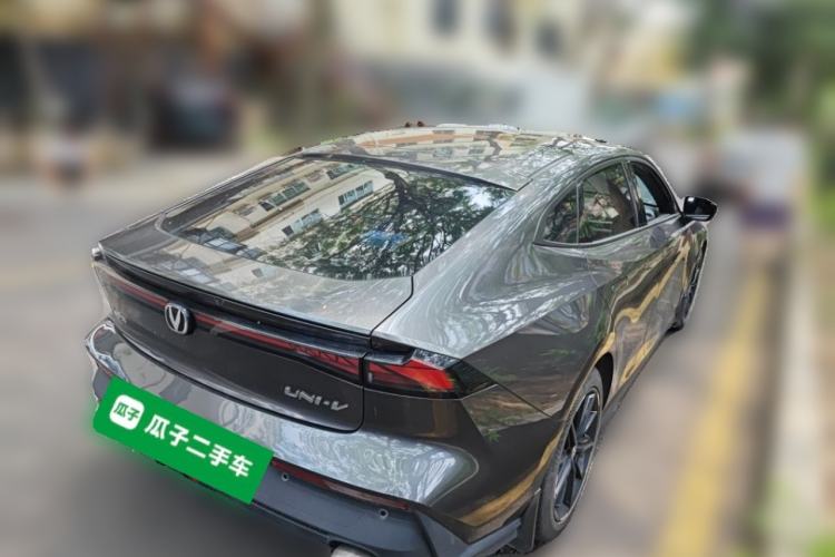 Used CHANGAN UNI-V 2022 1.5T Prestige Version Rear Right 45 Deg