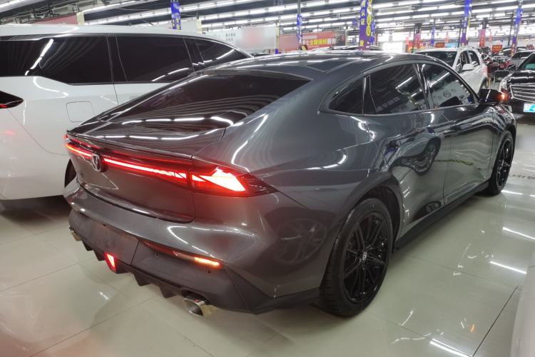 Used CHANGAN UNI-V 2022 1.5T Prestige Version Rear Right 45 Deg