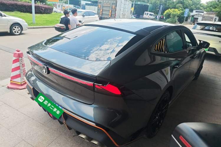 Used CHANGAN UNI-V 2022 1.5T Sport Edition Rear Right 45 Deg
