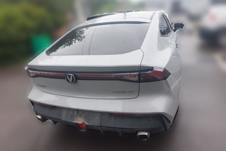 Used CHANGAN UNI-V 2022 1.5T Prestige Version Rear Right 45 Deg