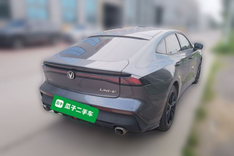 Used CHANGAN UNI-V 2022 1.5T Smart Navigation Version Rear Right 45 Deg