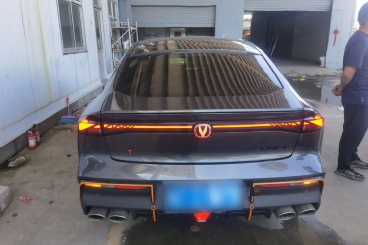 Used CHANGAN UNI-V 2022 2.0T Leading-Speed Edition Rear