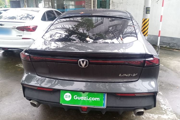 Used CHANGAN UNI-V 2022 1.5T Prestige Version Rear