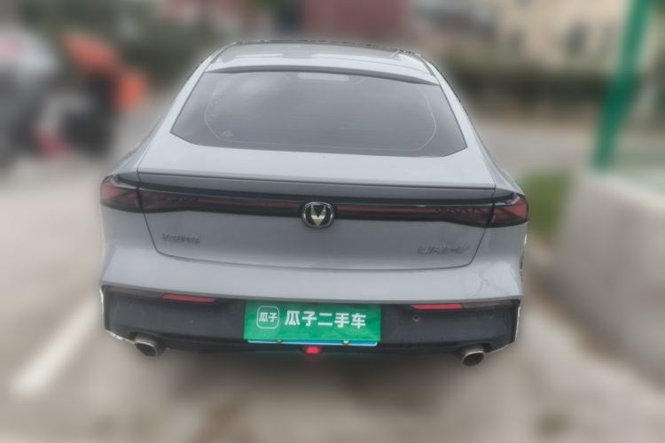 Used CHANGAN UNI-V 2022 1.5T Prestige Version Rear
