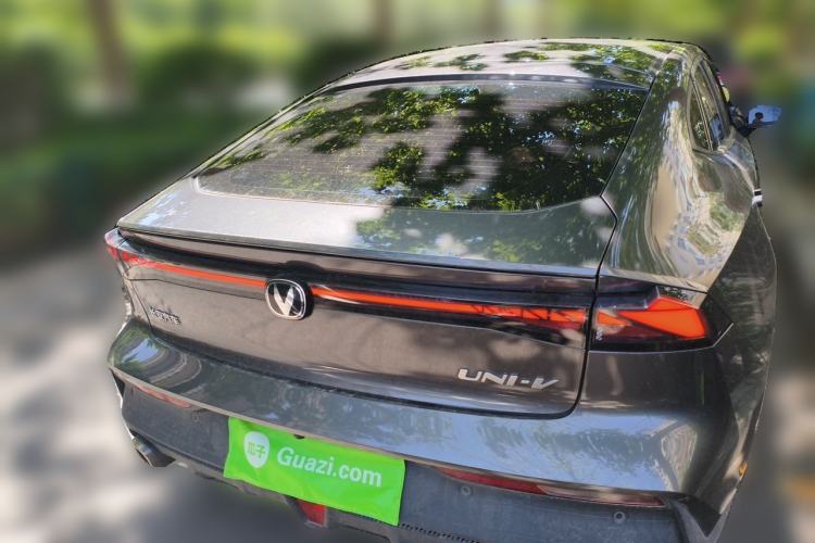 Used CHANGAN UNI-V 2022 1.5T Prestige Version Rear