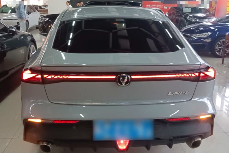 Used CHANGAN UNI-V 2022 1.5T Smart Navigation Version Rear