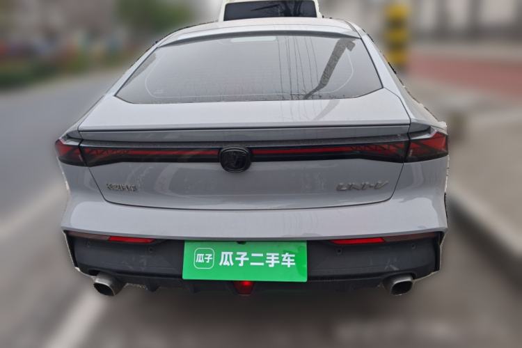 Used CHANGAN UNI-V 2022 1.5T Prestige Version Rear