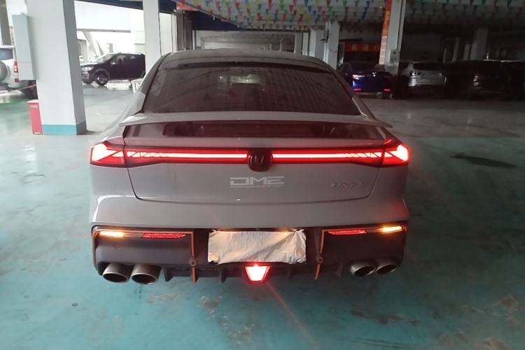 Used CHANGAN UNI-V 2022 1.5T Sport Edition Rear
