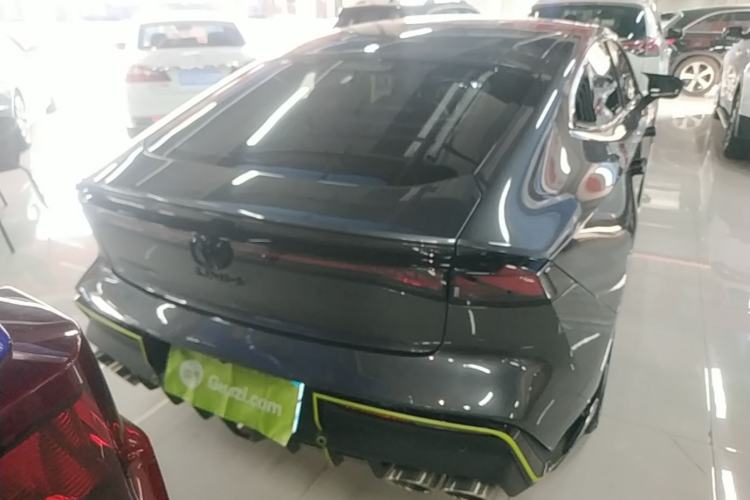 Used CHANGAN UNI-V 2022 1.5T Sport Edition Rear