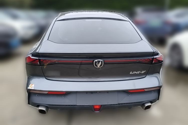 Used CHANGAN UNI-V 2022 1.5T Smart Navigation Version Rear