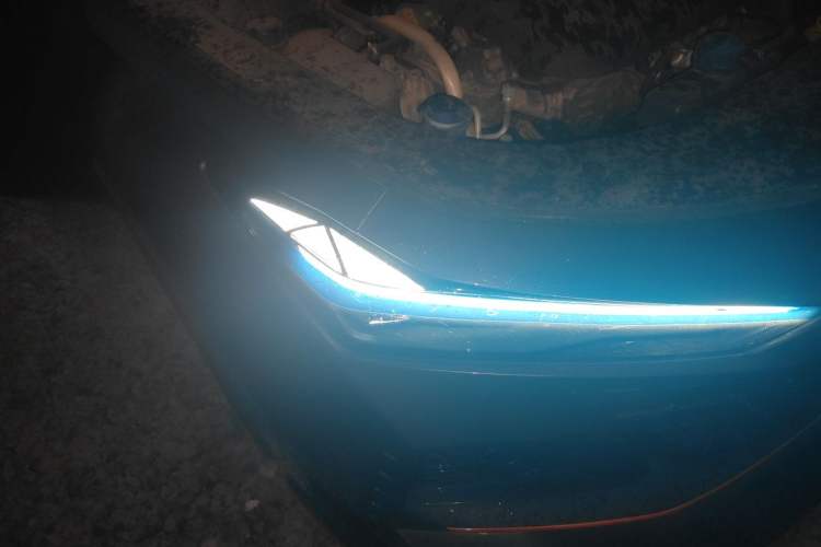 Used CHANGAN UNI-V 2022 1.5T Sport Edition Right Front Headlight