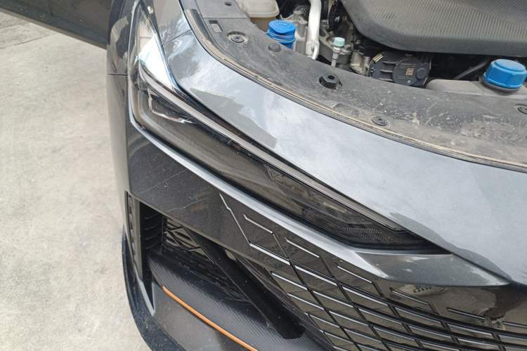Used CHANGAN UNI-V 2022 1.5T Sport Edition Right Front Headlight