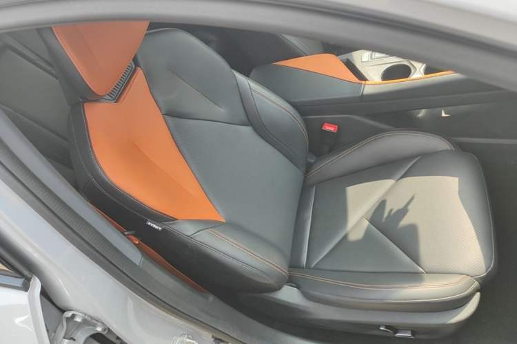 Used CHANGAN UNI-V 2022 1.5T Prestige Version Right Front Seat
