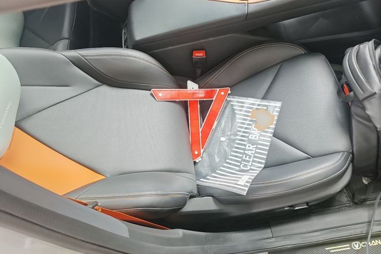 Used CHANGAN UNI-V 2022 1.5T Prestige Version Right Front Seat