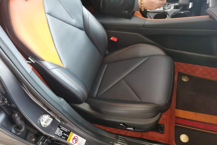 Used CHANGAN UNI-V 2022 1.5T Prestige Version Right Front Seat