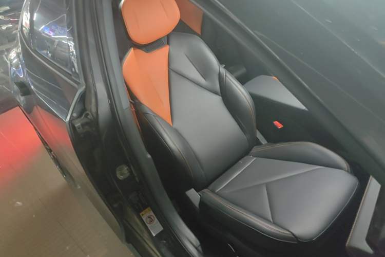 Used CHANGAN UNI-V 2022 1.5T Prestige Version Right Front Seat