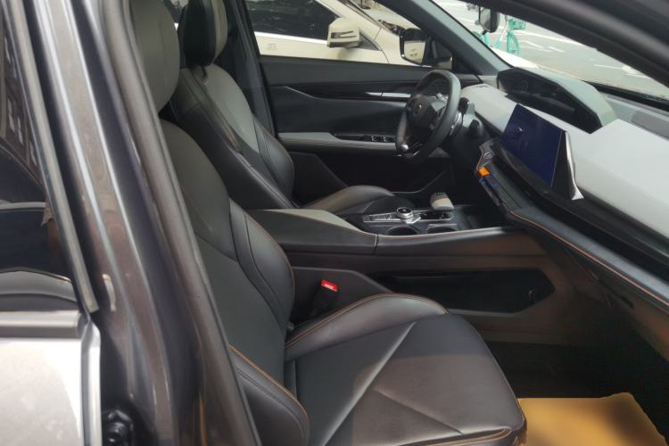 Used CHANGAN UNI-V 2022 1.5T Prestige Version Right Front Seat